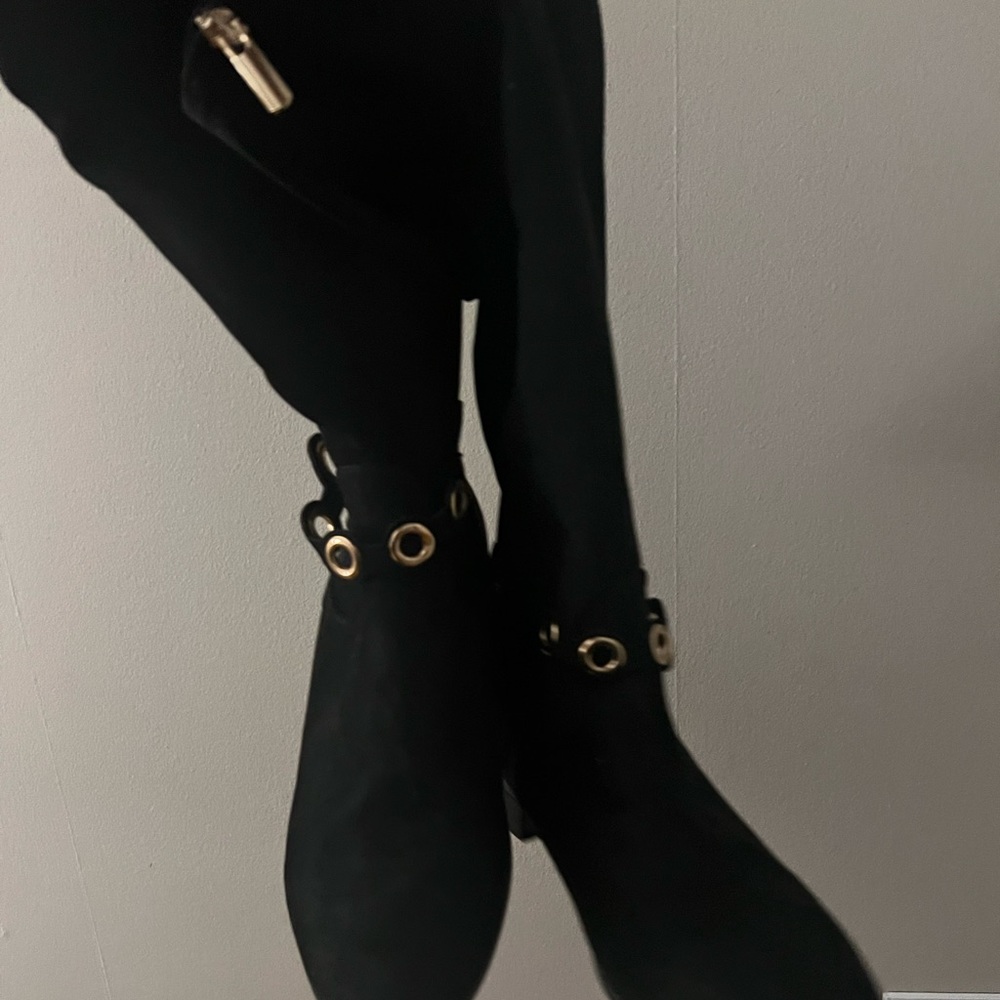 Knee High Boots LIKE NEW